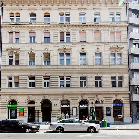 Main Street Apartment Budapesta Exterior foto